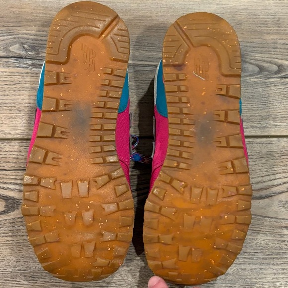 New Balance 574 Pink Teal Retro Sneakers Size 7 - Picture 7 of 9